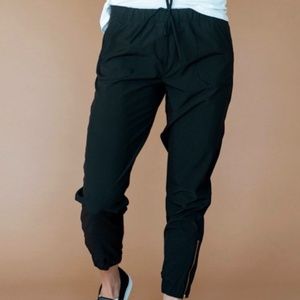 Albion Fit Jetsetter Pants